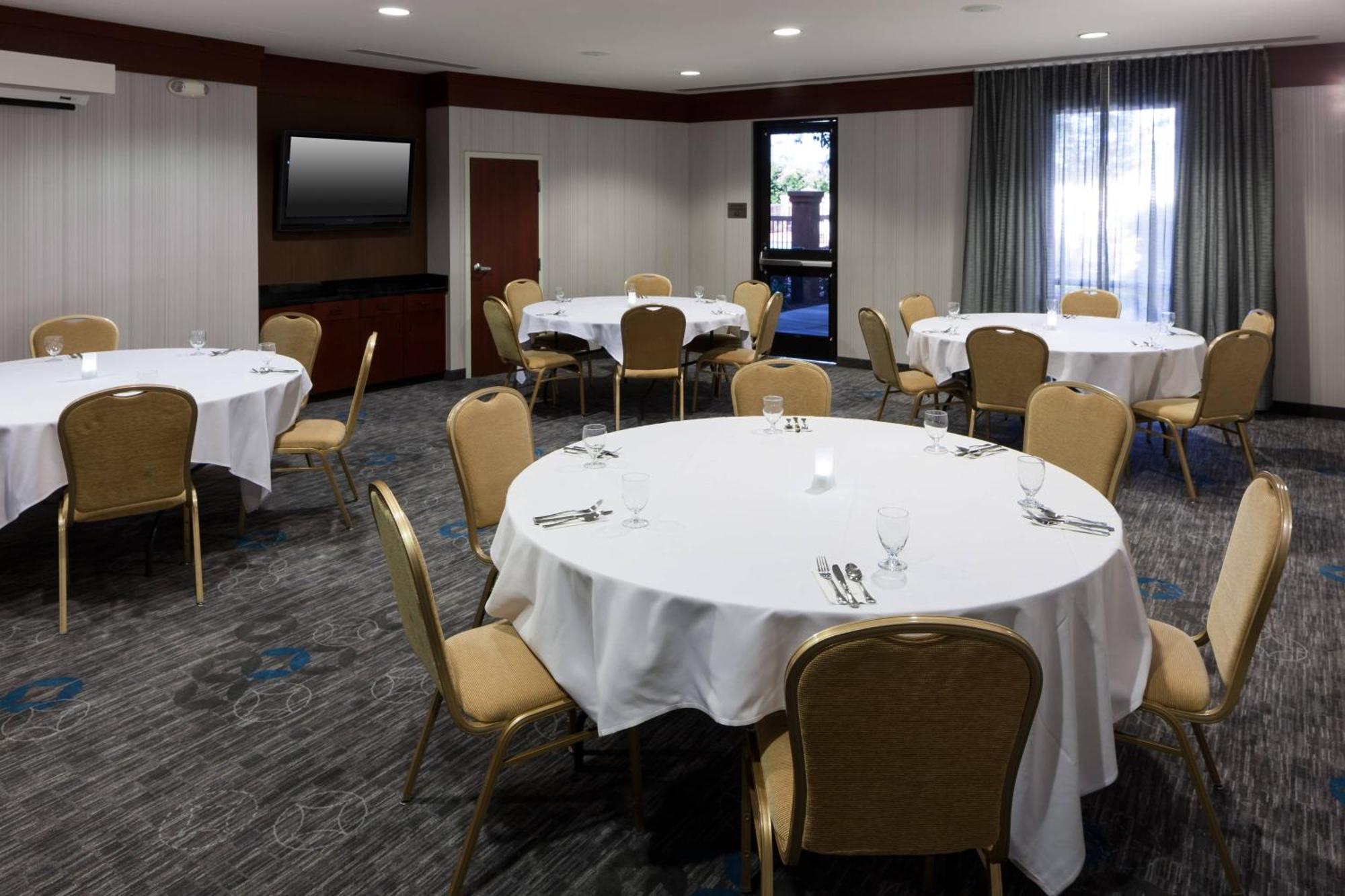 Courtyard By Marriott Santa Clarita Valencia Hotel Ngoại thất bức ảnh