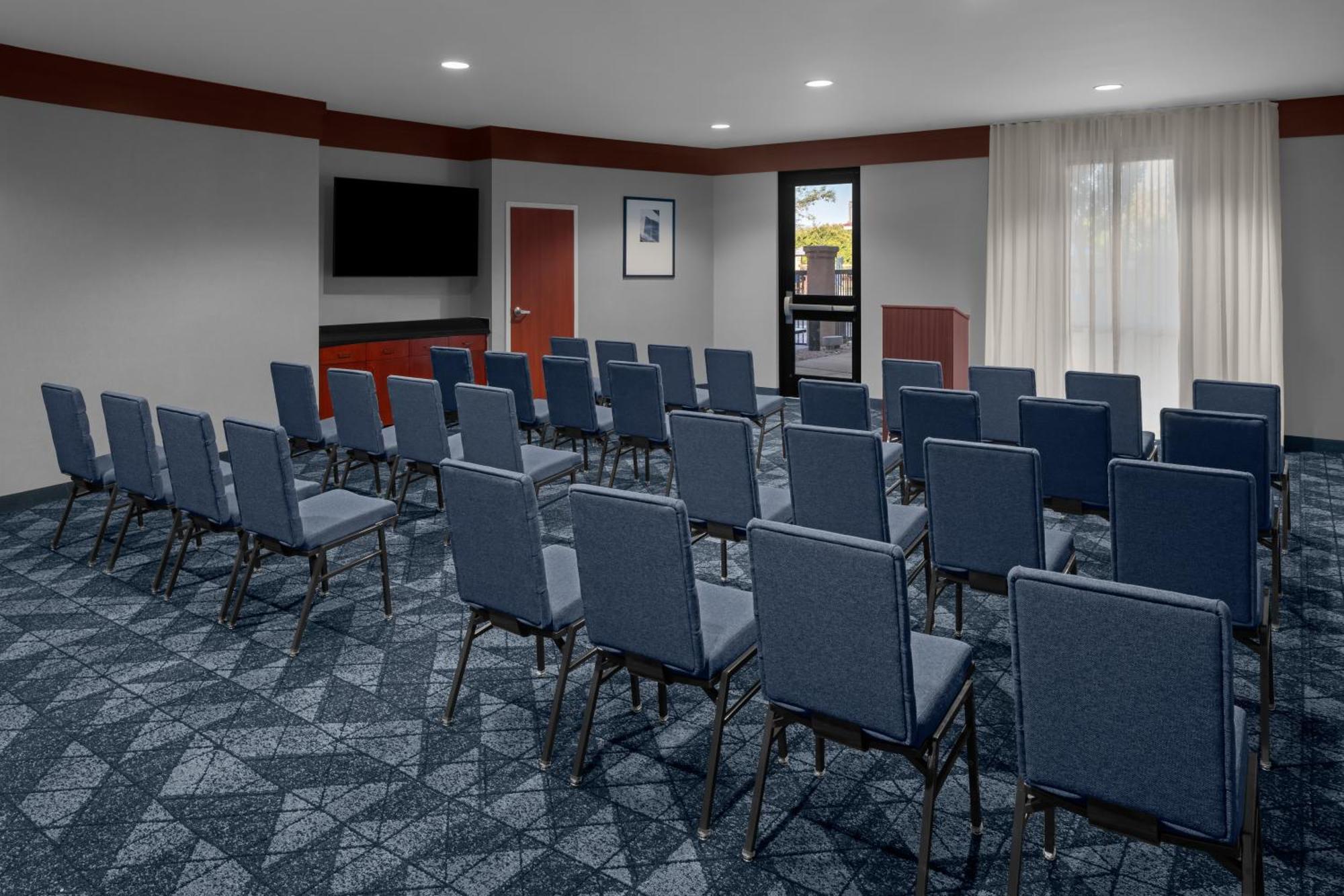 Courtyard By Marriott Santa Clarita Valencia Hotel Ngoại thất bức ảnh