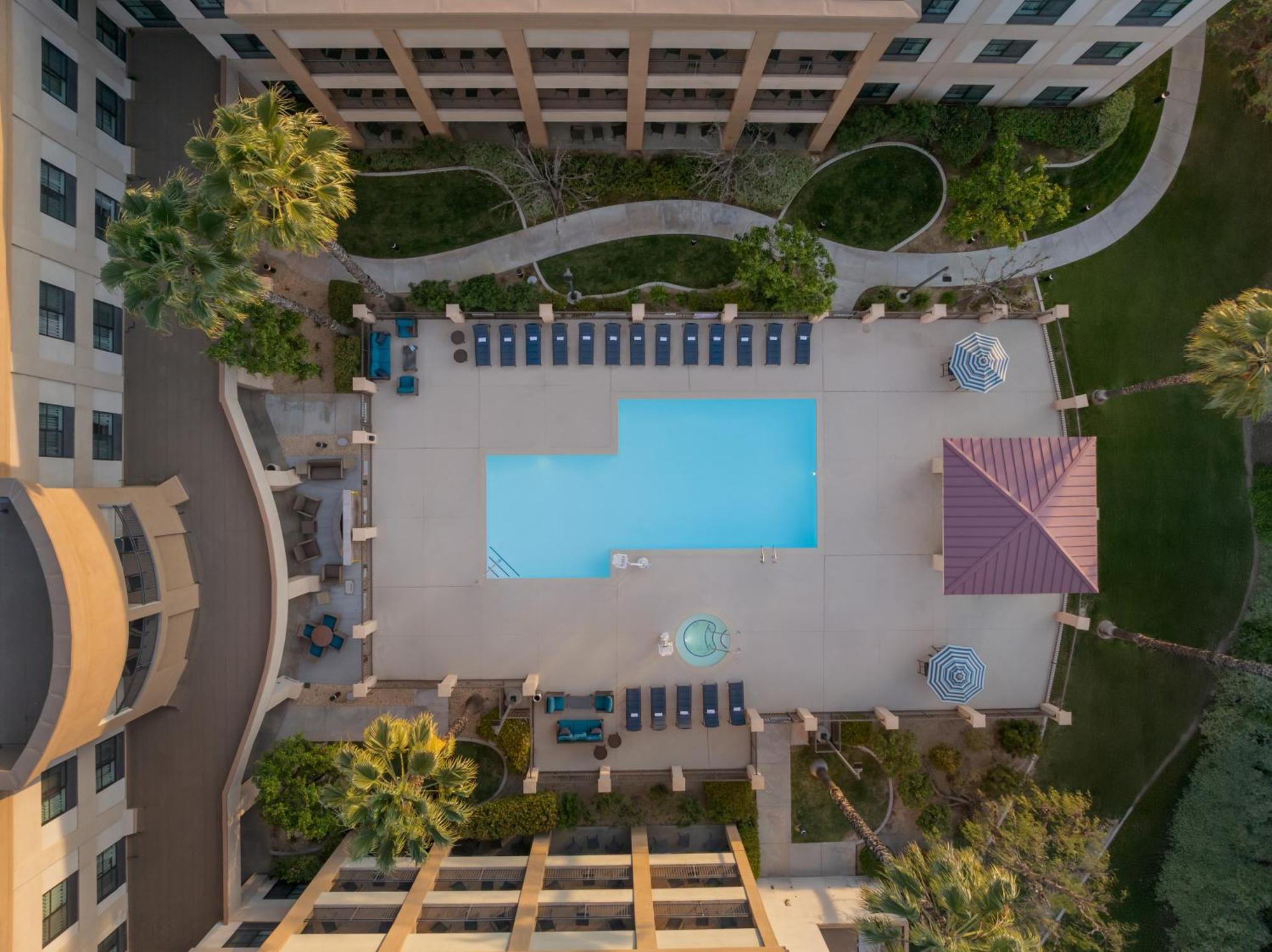 Courtyard By Marriott Santa Clarita Valencia Hotel Ngoại thất bức ảnh