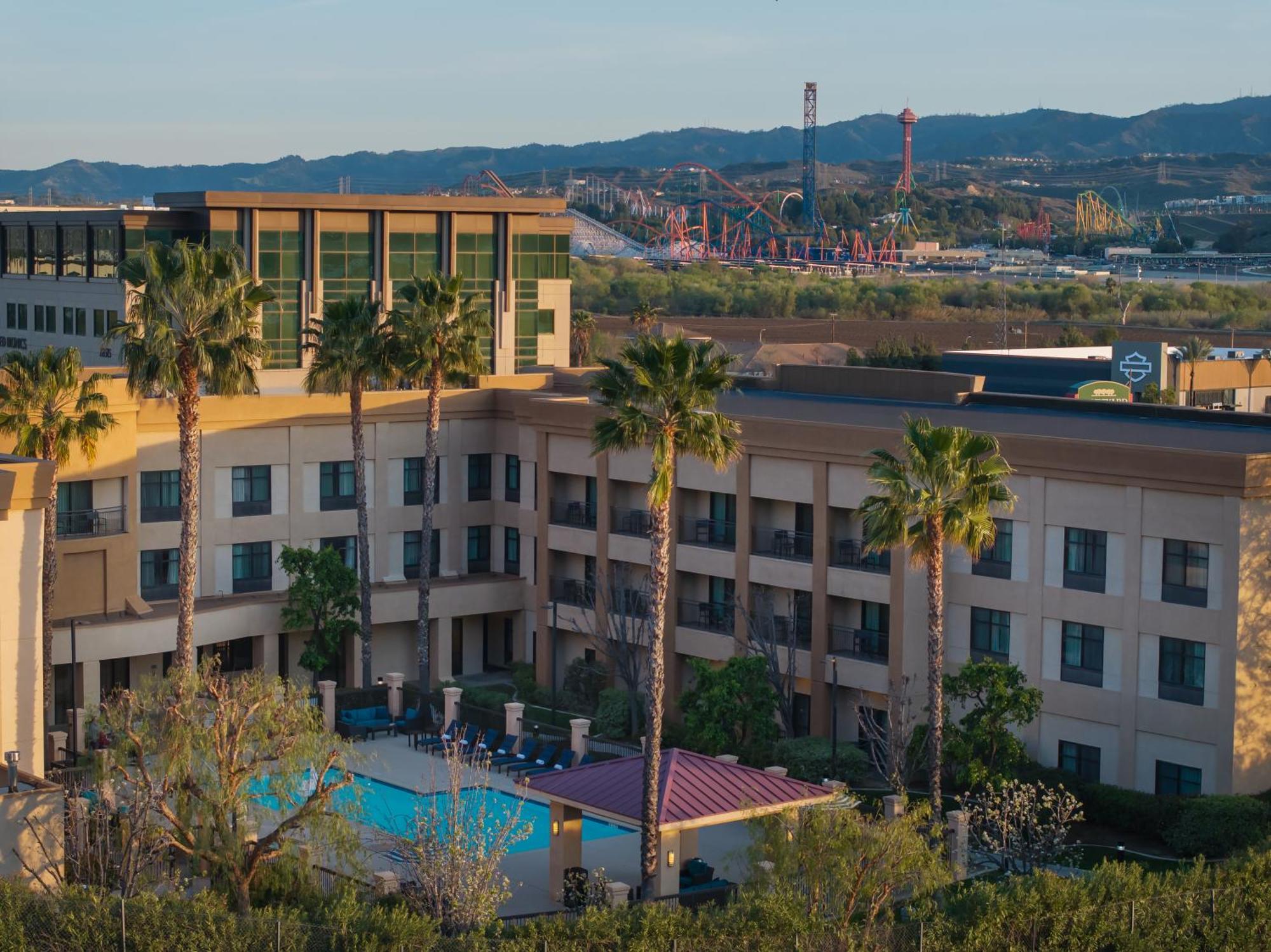Courtyard By Marriott Santa Clarita Valencia Hotel Ngoại thất bức ảnh