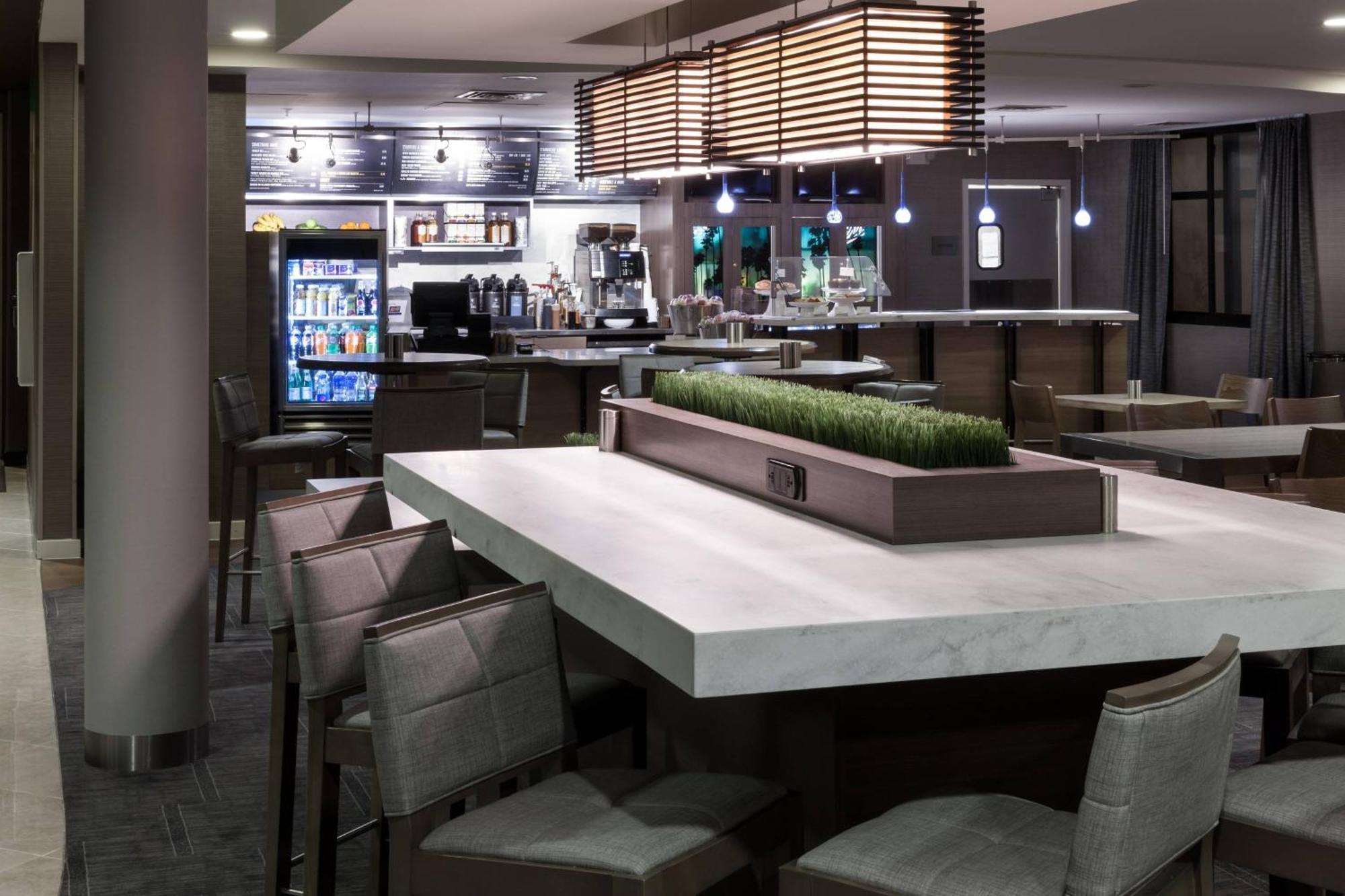 Courtyard By Marriott Santa Clarita Valencia Hotel Ngoại thất bức ảnh